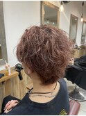 ピンクベージュ