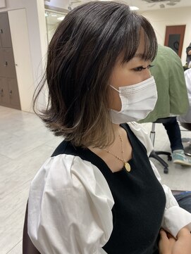 ノア(NOA by KENJE) インナーカラーふんわり外ハネボブ