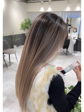 シエラ 心斎橋(CIERA.) CIERA.バレイヤージュ×アッシュベージュ