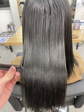 エイト 恵比寿店(EIGHT ebisu) ツヤ髪ストレートミディアム韓国風巻き