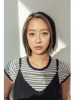 シカ(sica)&nbsp;顔まわりにフェイスフレーミングコントラストボブ