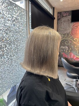 スパークスヘア(Sparks hair) つやんつやんぴかんぴかんきらんきらんるんるん♪