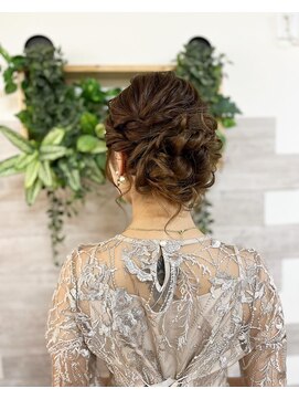 ロカット サロン(Roquat Salon) シニヨンロングヘアアレンジ【ヘアセット/立川/立川南/日本髪】