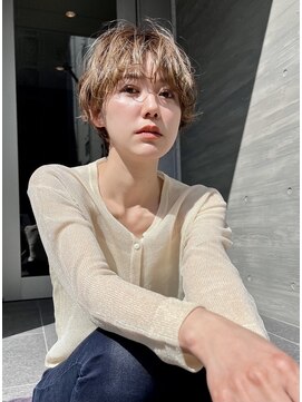 ロンドプロフィール 浦和(Lond profil) Lond 海気大人ショート　マッシュショート　浦和　ウェーブヘア