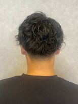 スター(STAR)&nbsp;刈り上げ/ツーブロック/前下がり/スパイラルパーマ/メンズ