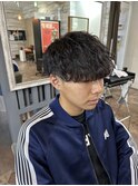 札幌大通りメンズショートカット波巻きツイストスパイラルパーマ