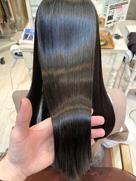 リコ バイ マリス(Liko by maris) 【髪質改善】素髪・艶感・美髪ストレートパーマ