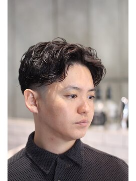 キングスマントーキョー 三鷹店(KINGSMAN TOKYO) ラフカール