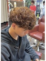 ハイパー(HYPER)&nbsp;ブラウンスペインカール【メンズ/パーマ】