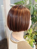 スエシカ(hair&foliage suecica) ブリーチ無しハイライトでオレンジボブ