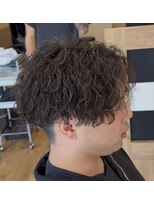 クロウ 豊川(CROW) メンズパーマツイストスパイラル波巻きパーマシャドウパーマ