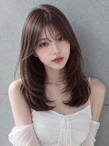 ユーフォリア 渋谷グランデ(Euphoria SHIBUYA GRANDE)&nbsp;ミディアムレイヤー韓国ヘア顔周りレイヤーべージュカラー前髪