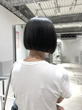 アイル(I'll) -blunt bob-