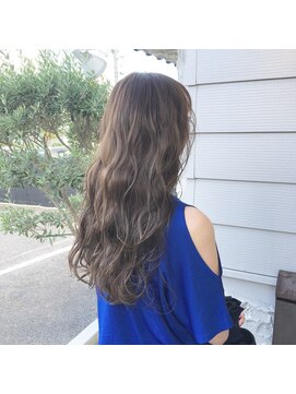 モニュメント(Monument) 外国人風3Dカラー