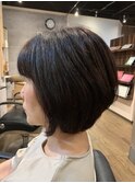 前下がりショートボブ