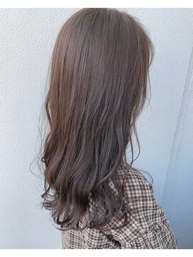 トリート 南行徳本店(TREAT) シアベージュ/南行徳