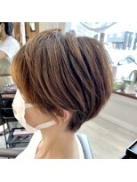 フゥカ 類家店(fuka)&nbsp;八戸 大人可愛い ふんわりくびれショート  20代 30代 40代 50代