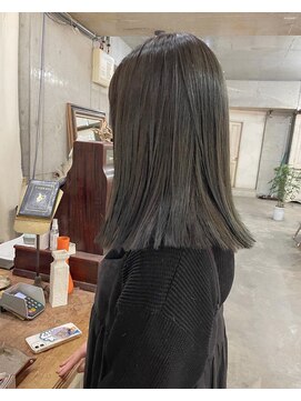 メーヴェ(Mowen) [ オリーブグレージュ ]