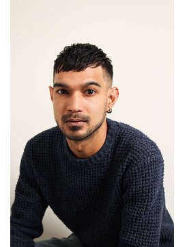 メリケンバーバーショップ フクオカ(MERICAN BARBERSHOP FUK) フェードベリーショートa1