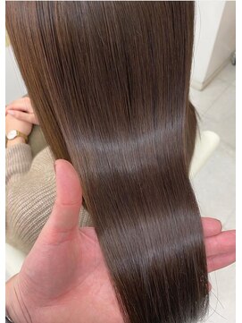 イルヘアーデザイン(ill) 髪質改善縮毛矯正