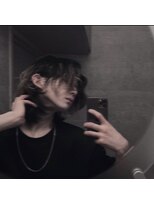 シン(syn)&nbsp;耳掛け　センターパート