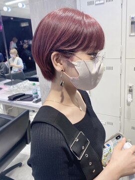 リル 溝の口(LiL) チェリーピンクボルドー/ブリーチ/ダブルカラー/レイヤーカット