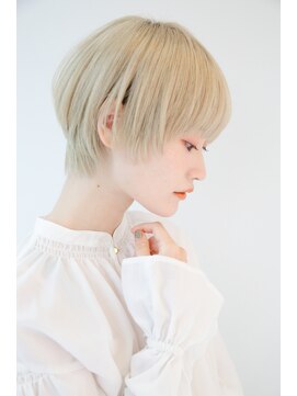 ニューヨークニューヨーク 大久保店(NYNY) ブランドベージュ×大人可愛いくびれショートボブ(ケアブリーチ)