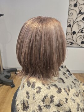 リッシュグランデ(riche GRANDE by CHANDEUR) 大人ミディアムショート☆白髪ぼかし