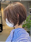 武蔵小杉大人ショートボブくびれショートヘアグレイカラー30代