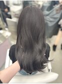 ワンカラーで叶う！透明感グレージュ♪