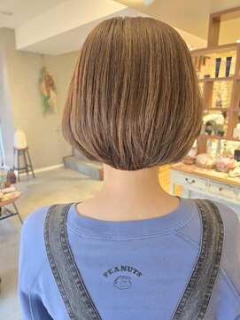 ヴィサージュメゾン(VISAGE maison) ハイトーンショートボブ