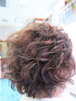 ネス(NESS)&nbsp;毛先にハイライトオレンジを入れたカールボブ19