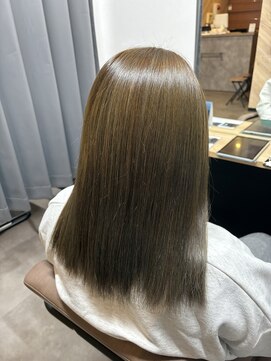 テーラヘアー ユーカリが丘店(TELA HAIR) オリーブグレージュ