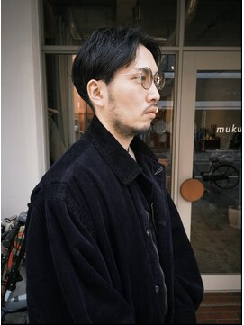 ムク(muku) ナチュラルなショートセンターパート