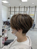 ココ テラス(coco terrace)&nbsp;刈り上げショート×ハイライト