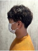 束感モテる黒髪シークレットパーマ