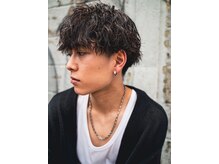 オムデュー(HOMME DEUX)