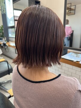 アウラヘアーサロン(aura hair salon) くびれボブ×チェリーレッド
