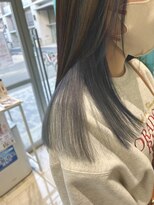 リーホリエ(Lee Horie) 【高木】シルバー×ブルーのお洒落インナー◎