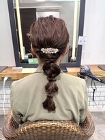 メゾンドムニ 恵比寿(Maison de MUNi)&nbsp;編みおろしヘア