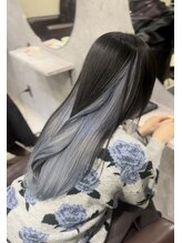 グラッジ 池袋(GLADGE) アイスブルー
