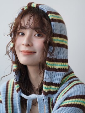 ワン 戸塚(ONE001) オリーブベージュ/ウェットヘア /レイヤーカット/戸塚