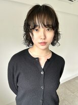 テトヘアー(teto hair)&nbsp;ボブパーマ　ゆるいウェーブ　オリーブカラー　くせ毛風パーマ