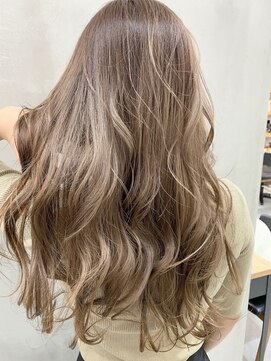 キラ 渋谷(KILLA) ブランジュ＿ダブルバングワンサイドショート【北間】