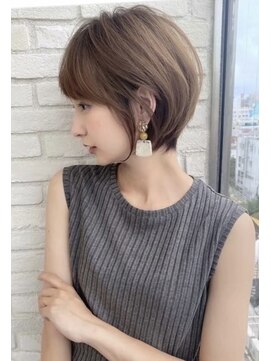 ロンド ストラーダ 心斎橋(Lond strada) ショート×ハイライト白髪ぼかし×シルキーベージュ[心斎橋]