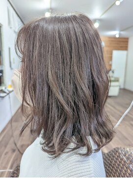 ポルコ ロッソ(porco rosso) ナチュラルグレージュ+ミディボブ