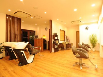 ブリーズヘアー(Breeze Hair)の写真/一人ひとりに寄り添った丁寧な施術を提供します。プライベートサロンでゆったりとお過ごしください♪