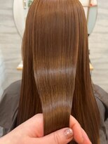 ジーナ 本八幡(Zina)&nbsp;大人かわいい20代30代40代小顔ショコラベージュ　Zina本八幡