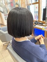 スタジオ アルファプラス 日暮里店(studio α+)&nbsp;ステップボーンカットカットボブショートハイライト白髪ぼかし