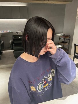 リール(rire) デザインカラーレイヤーカットウェットヘア夏オリーブベージュ